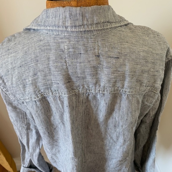 Caslon Linen Blazer - Picture 5 of 10